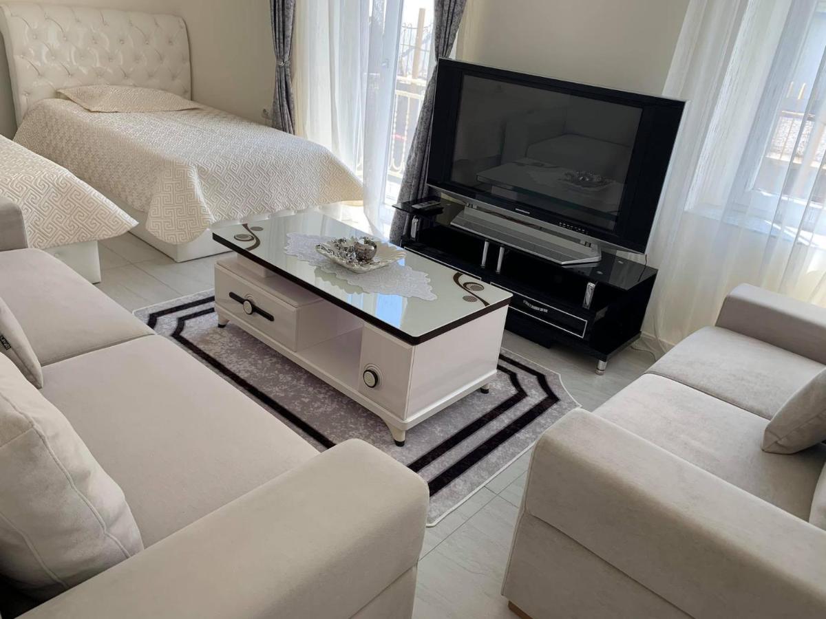 Apartament Oresti Корча Екстериор снимка